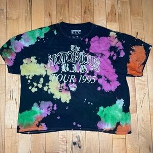 The Notori0us B.I.G Tour Biggie Smalls 1995 Men's Tie Dye Cropped Tee Men’s‎ 2XL
